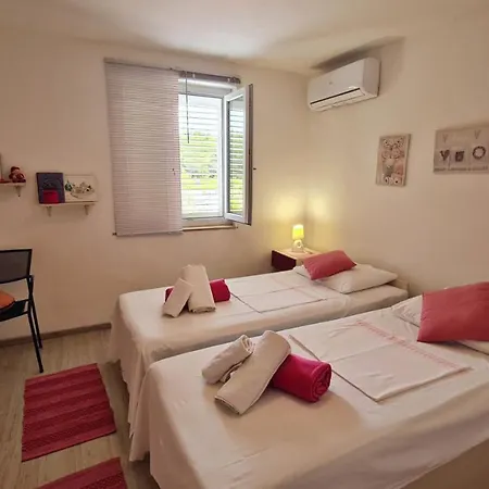 Penzion Dora 3*